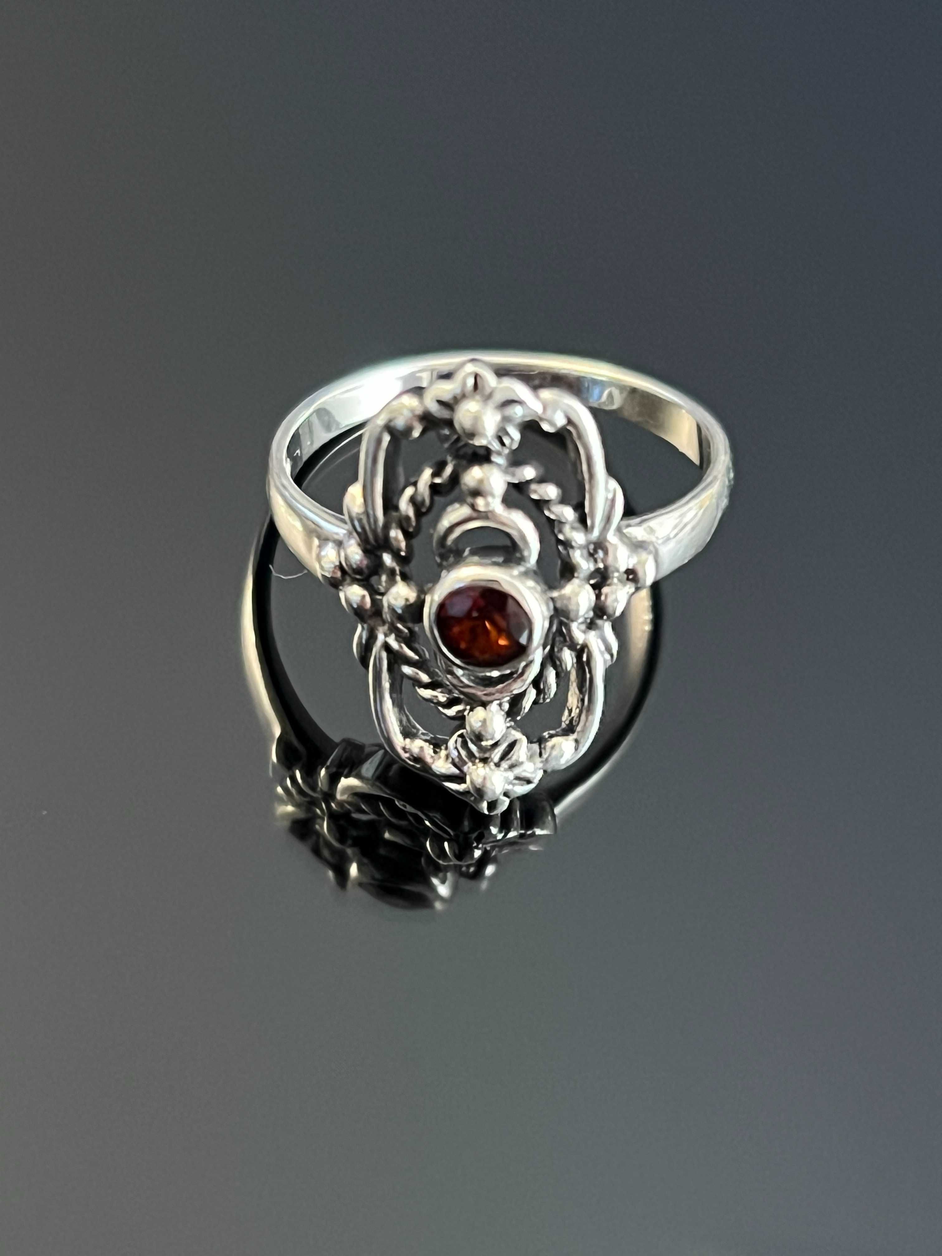 Srebro - Srebrny pierścionek z Granatem - próba 925