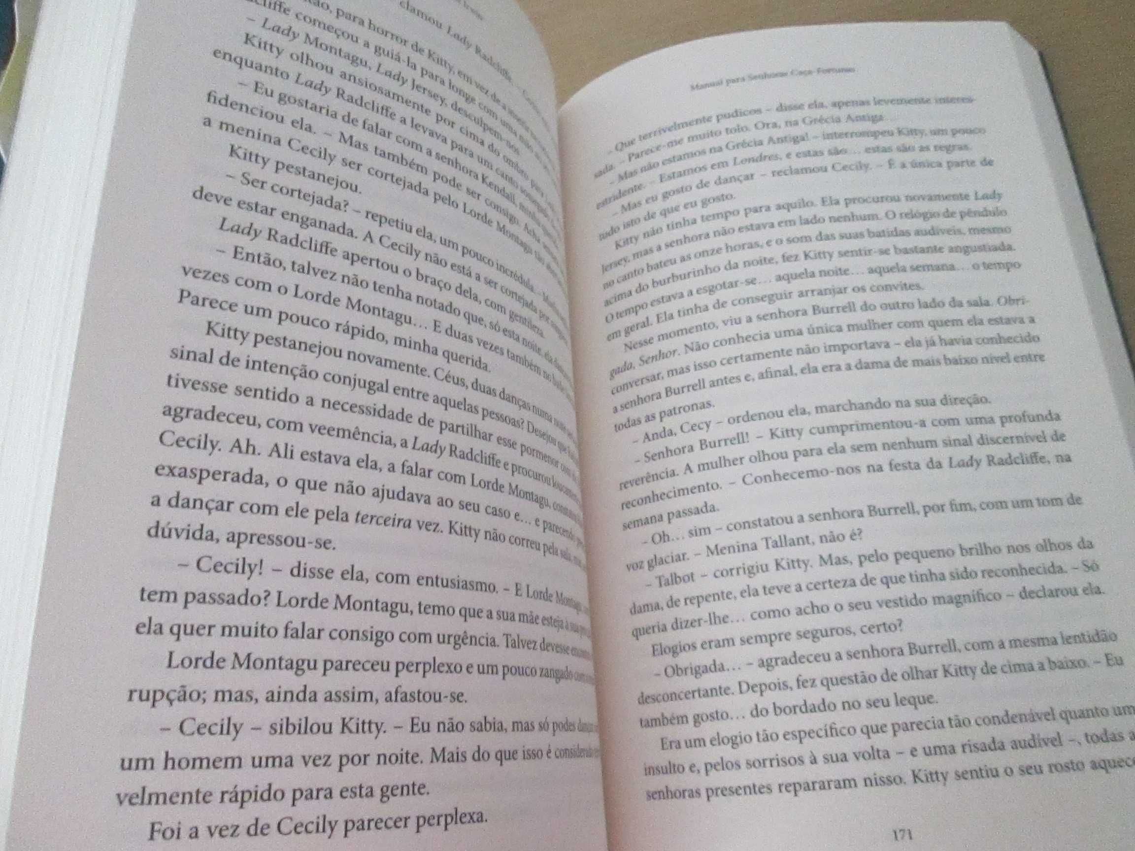 Manual para Senhoras Caça-Fortunas 
de Sophie Irwin (Oferta de portes)