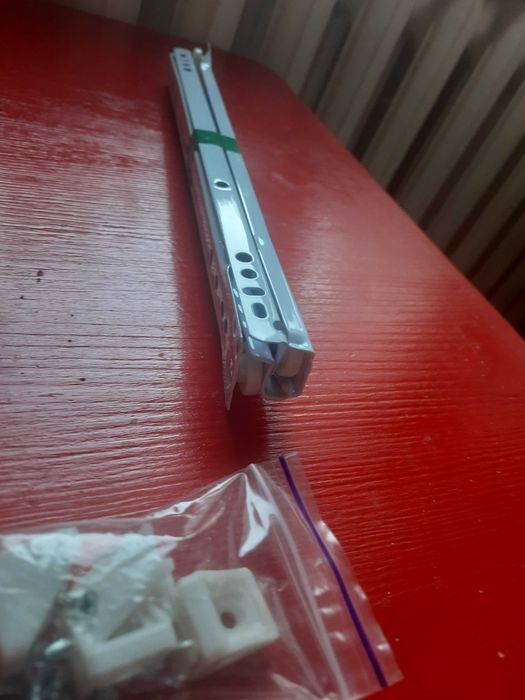 Направляющие роликовые для выдвижных ящиков и заглушки