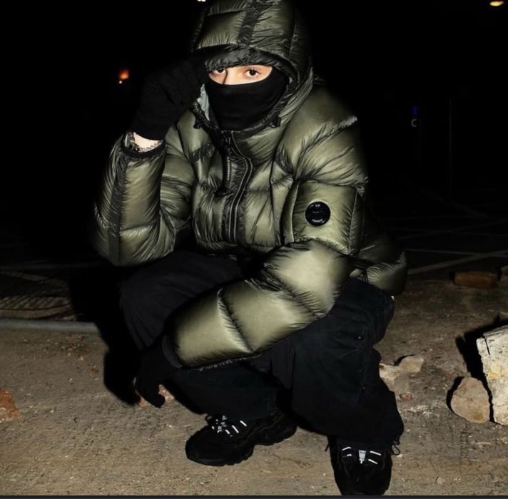 Пуховик куртка C.P. Company, чоловічий. Олх доставка