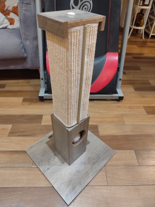 Mały, zgrabny DRAPAK dla KOTA Feandrea UŻYWANY