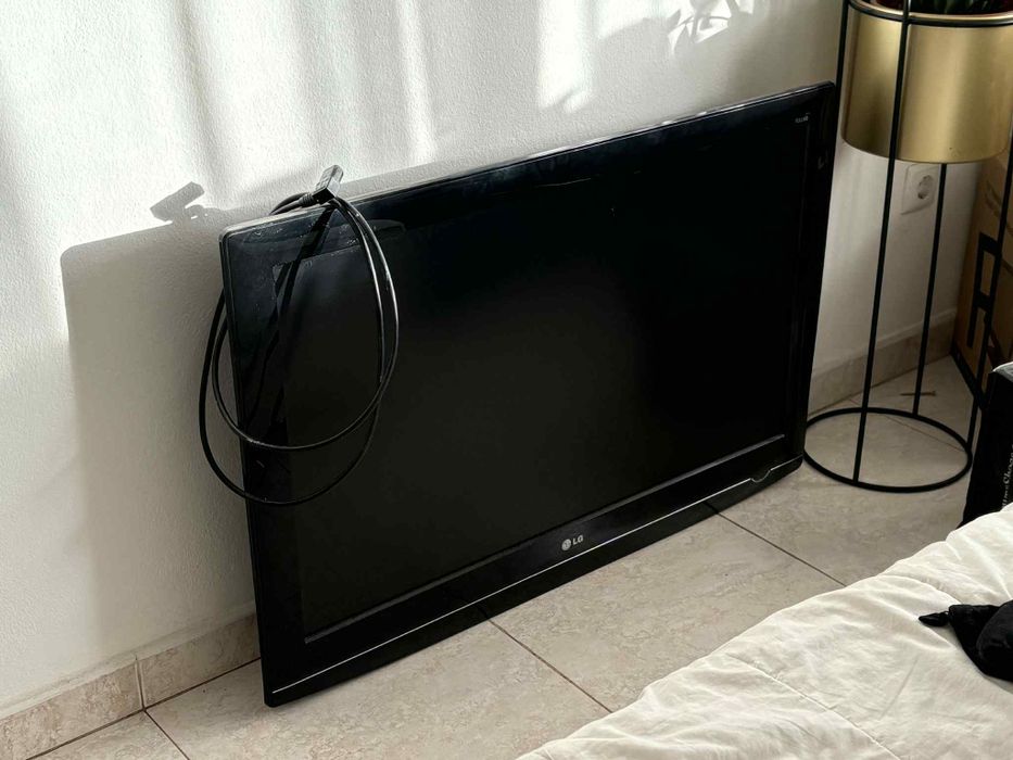 Tv OLG 37lg5000 em muito boas condições