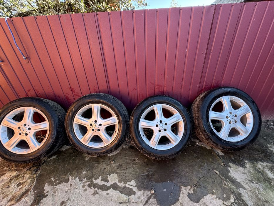 Продам Титани + Резина R19