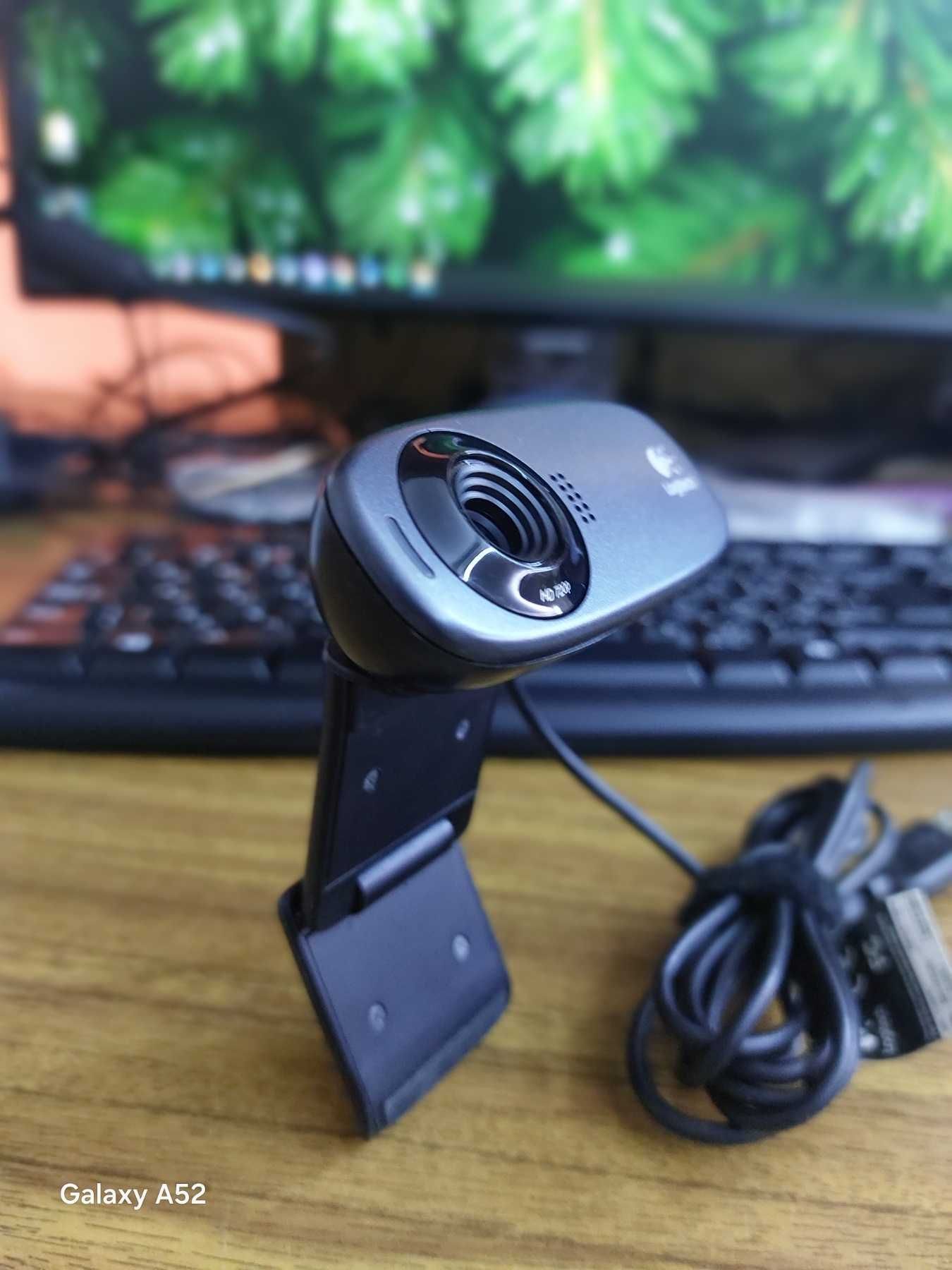 Веб камера Logitech вебка