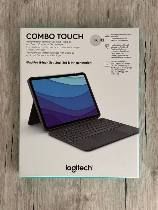 Чохол-клавіатура Logitech Combo Touch для iPad Pro 11 (920-010144)