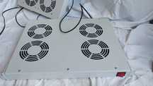 Panel 4x wentylator z termostatem 1U RACK 19 podsufitowy