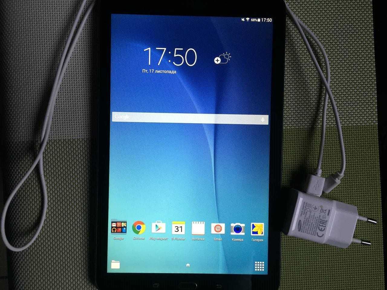 Планшет Samsung Galaxy Tab E