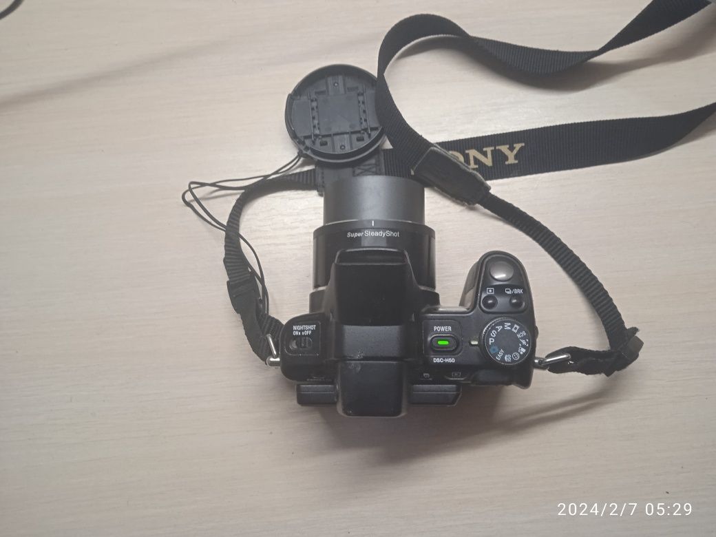 Продам фотоаппарат Sony dsc-h50 9.1 mpx.