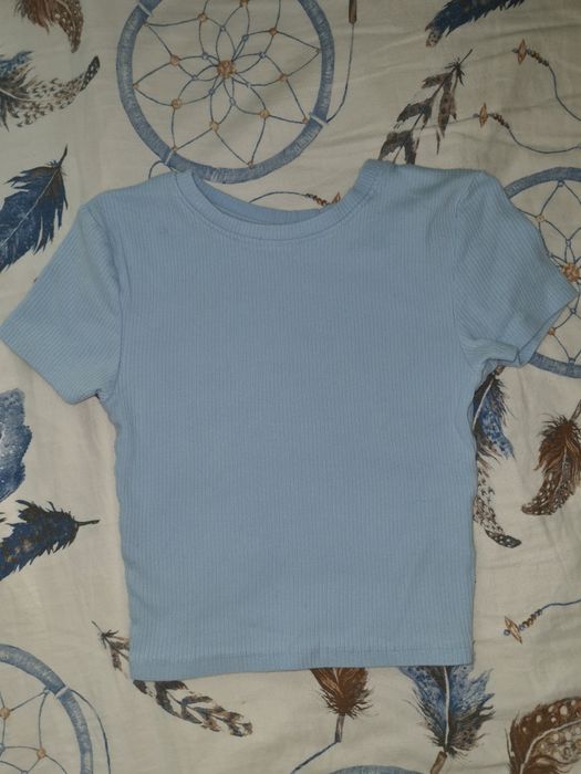 Błękitny crop top