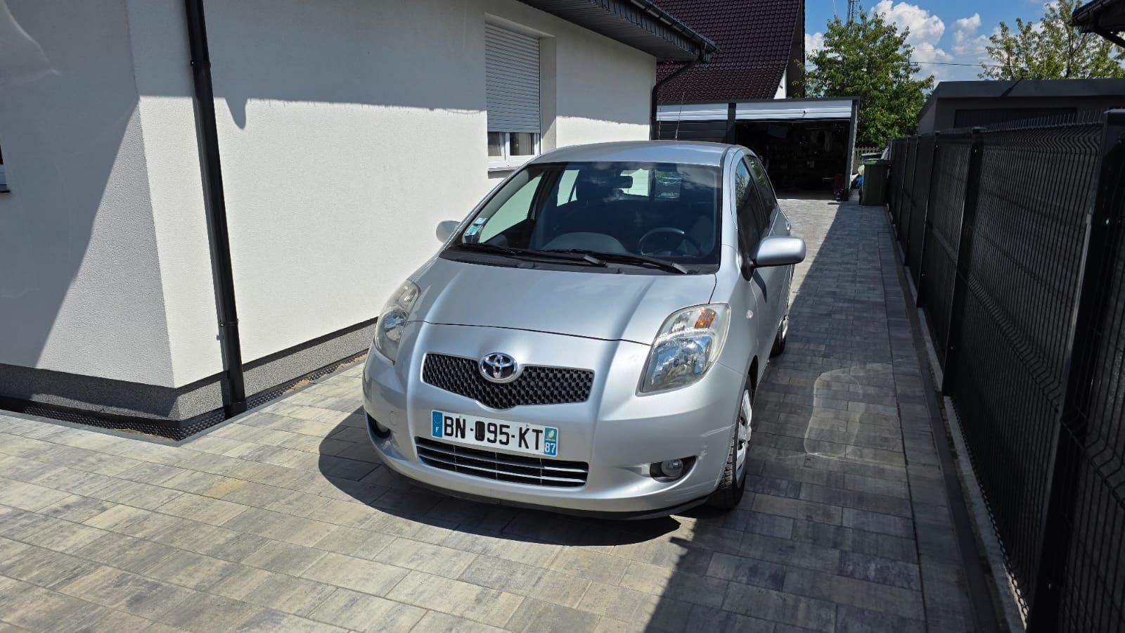 Toyota Yaris 1.3VTI 99km klima 106 tys km
