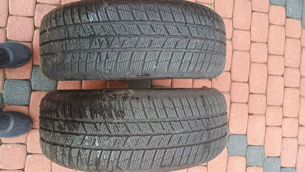 Opony zimowe BARUM 215/55/17 2szt - 2020r - stan super!