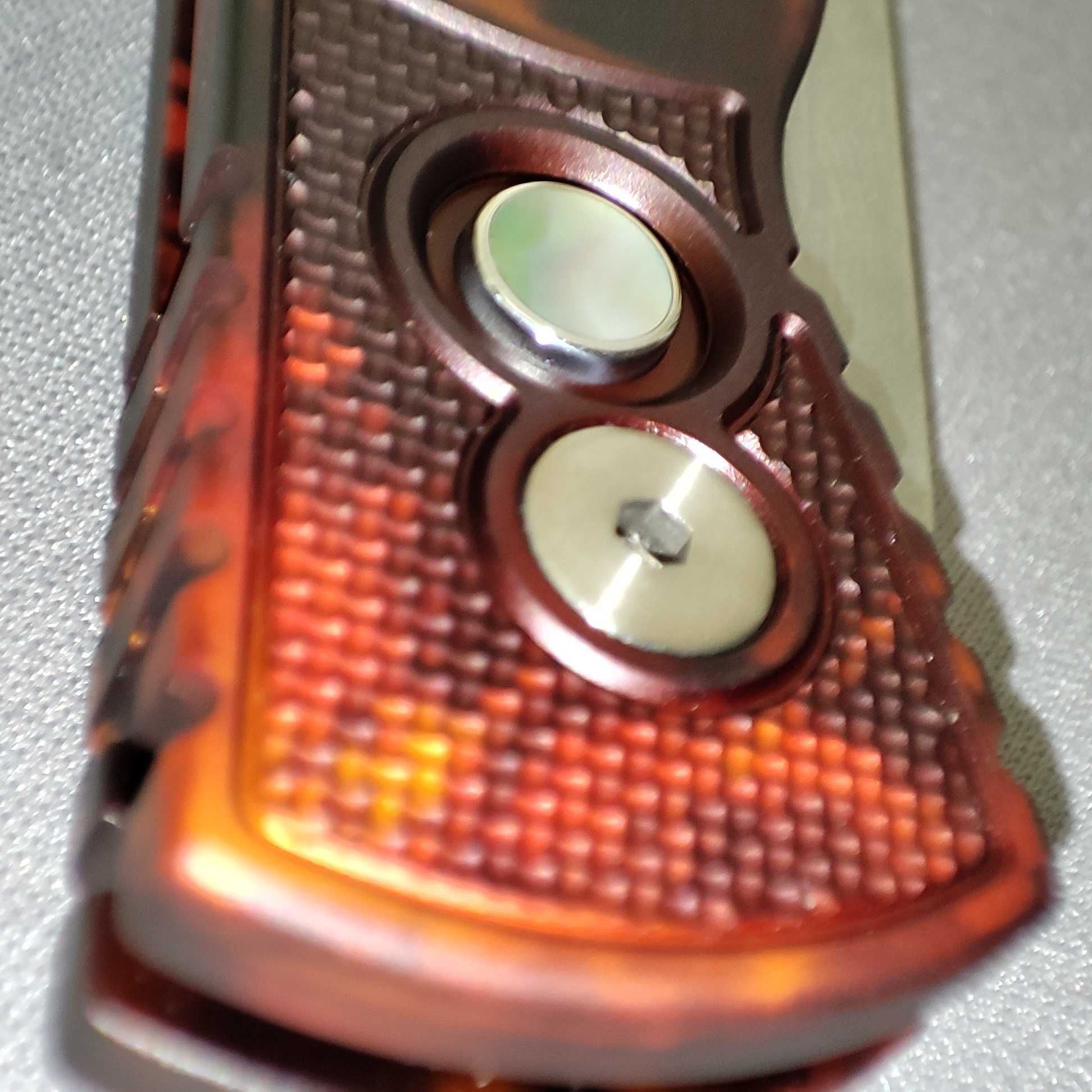 Pro-Tech TR-2 MagnaCut Custom «Del Fuego»