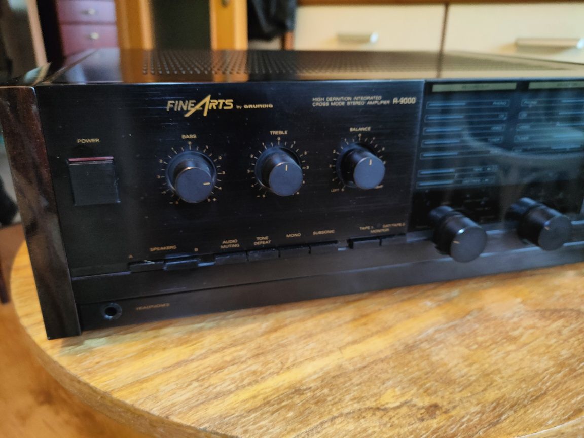 wzmacniacz FineArts by GRUNDIG A-9000