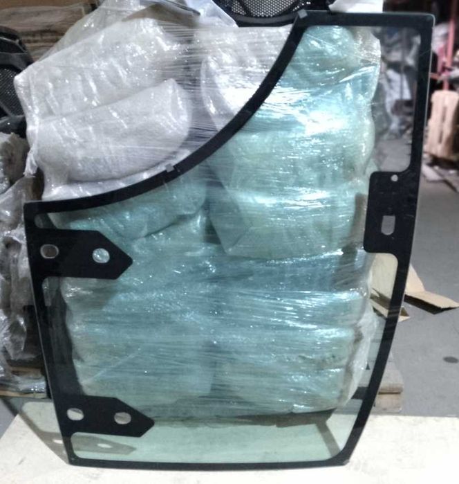 Скло кабіни трактора Кентавр,ДТЗ,Foton,Jinma,DW,Скаут (Двері, лобове)