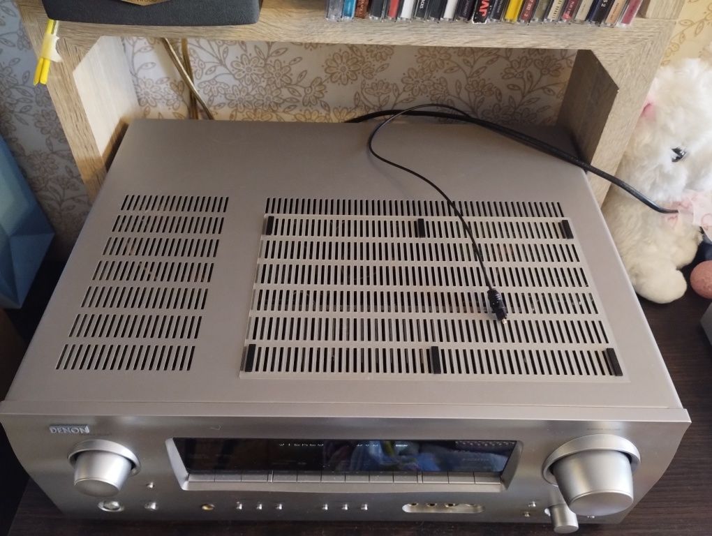 Denon AVR 1508 в дуже гарному стані. 7.1 по 110 Вт. Пульт