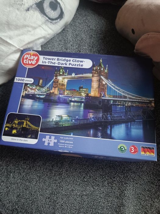 Play tive 1000 puzzle Tower Bridge Glow święcące  w ciemności
