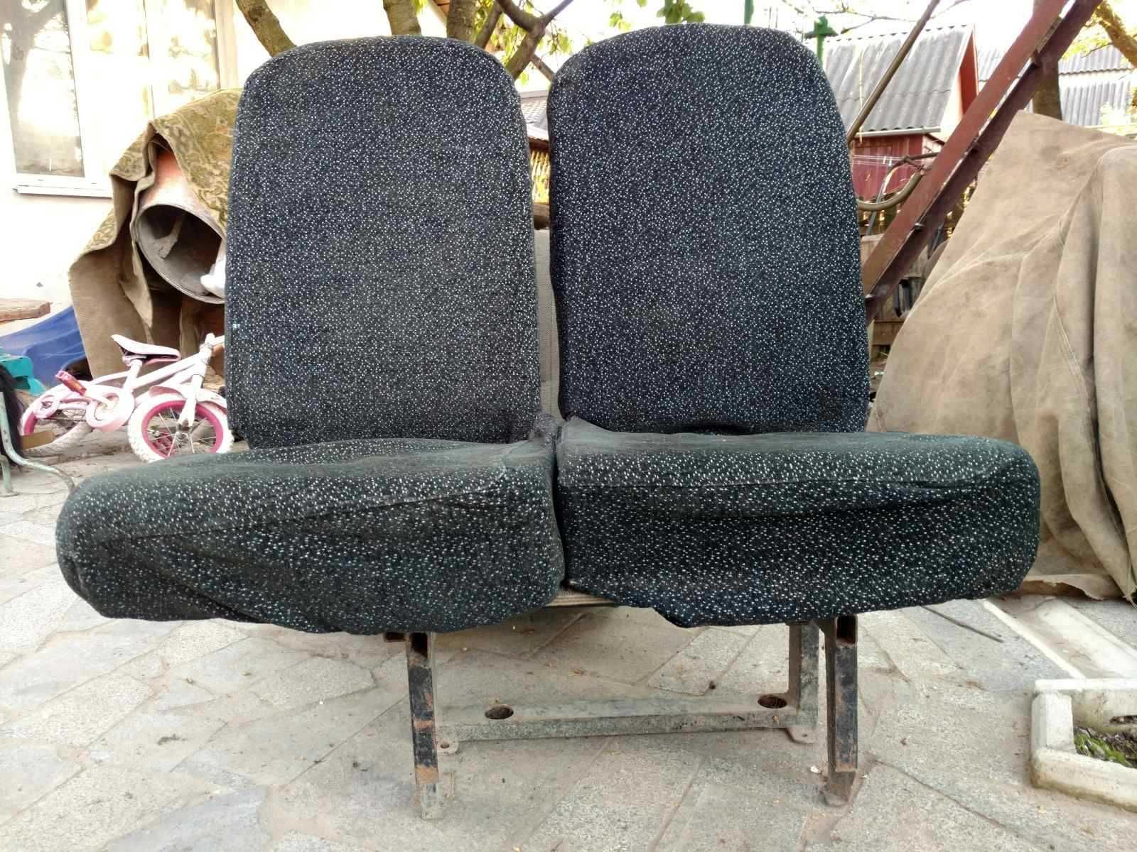 Спаренные сидушки, кресла, сиденья,  в маршрутку