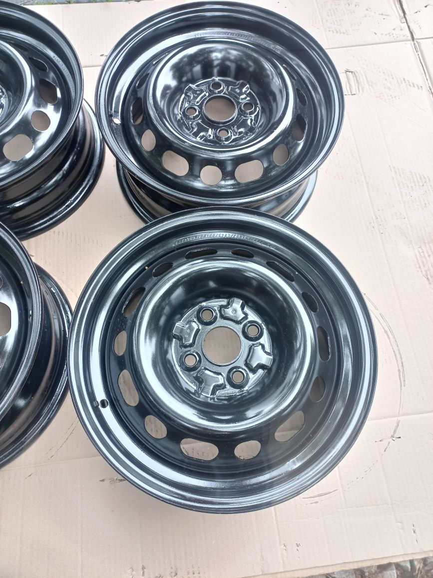 felgi stalowe 15" 4x100 6x15 ET 45 MAZDA 2