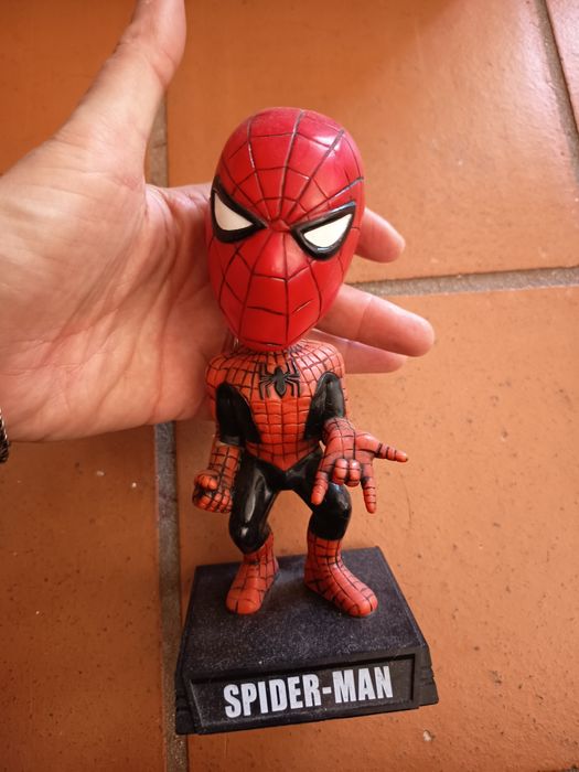 Homem aranha preto