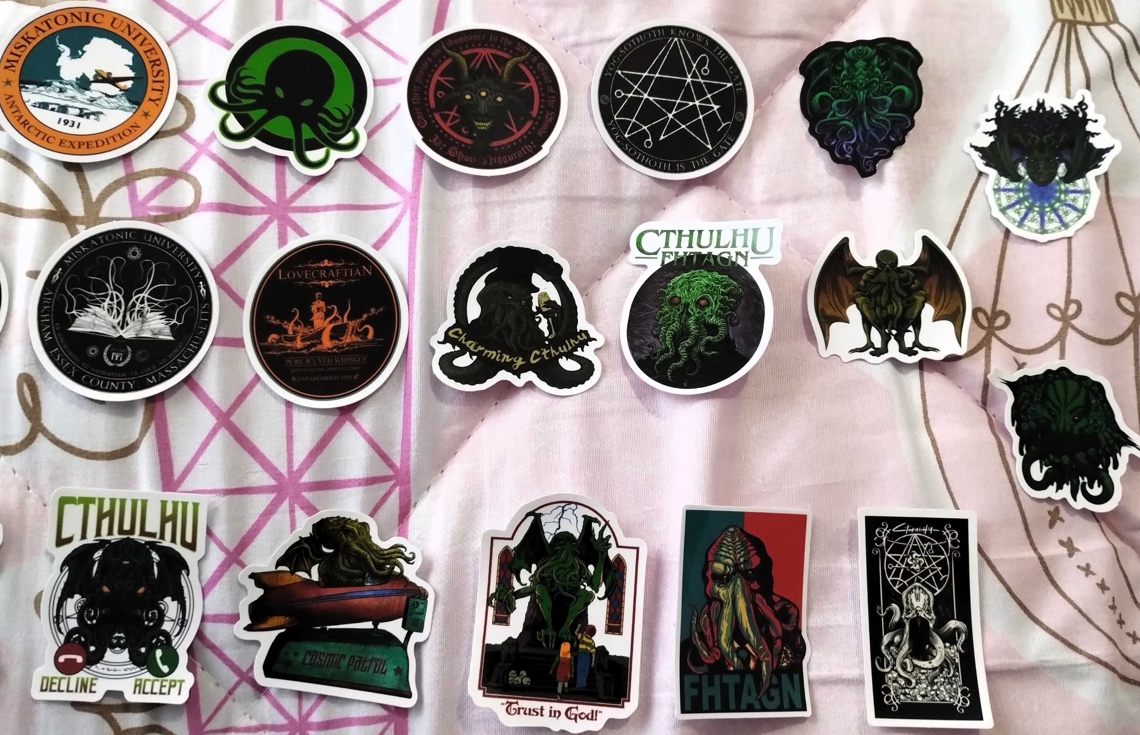 Colecção 50 Autocolantes Cthulhu H.P. Lovecraft