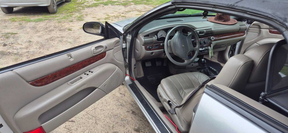 Chrysler sebring 2.0 2002 stan bdb