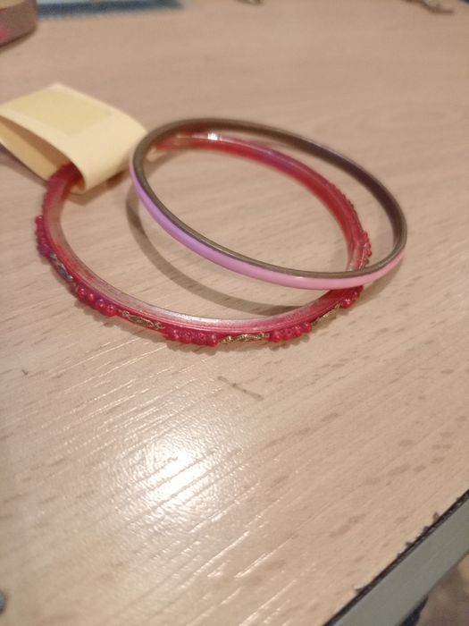 2 pulseiras rosa