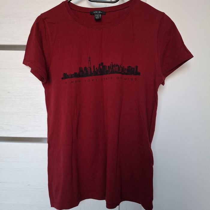 bordowa/burgundowa koszulka t-shirt rozmiar S amisu new yorker