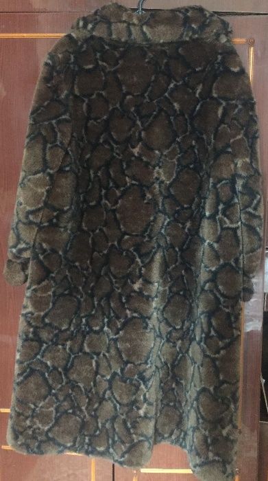 Шуба с искуственного меха