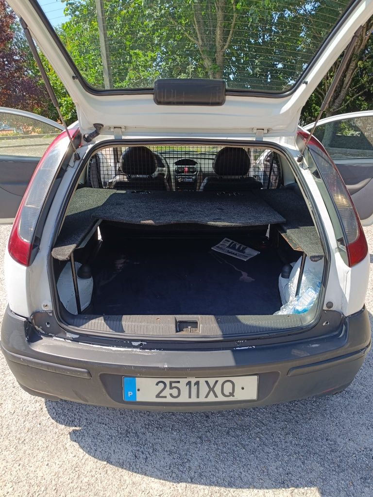 Opel corsa spor 1.3cdti de 2004 com ac