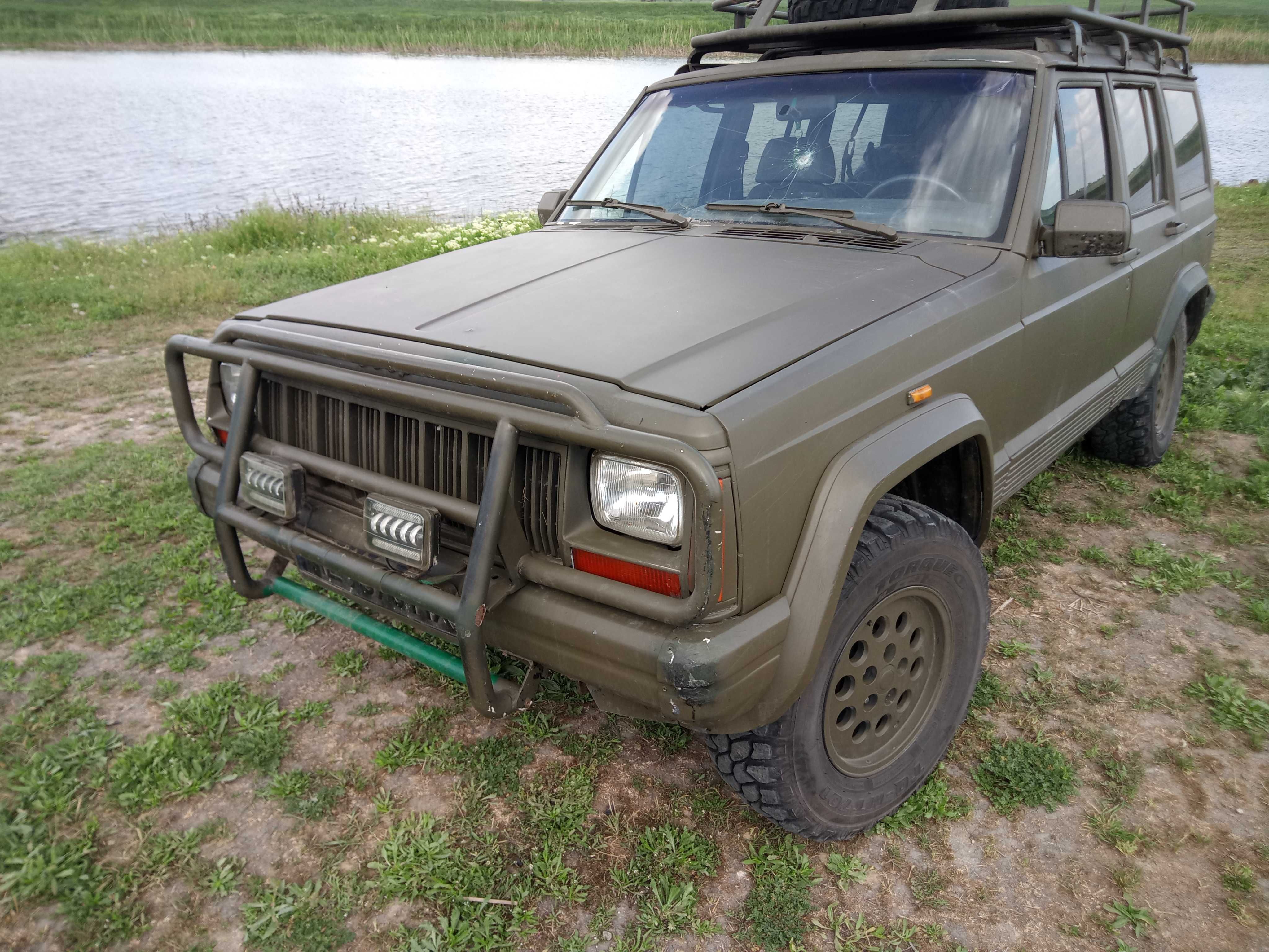 Джип Черокі 1992р. 2.0турбо дизель. Jeep Cherokee xj.