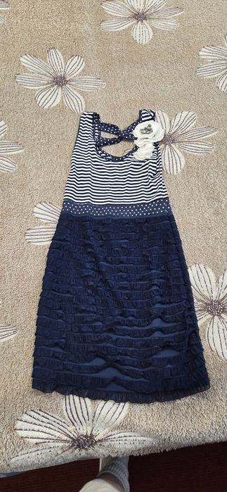 Платья 100грн блузки 50 грн