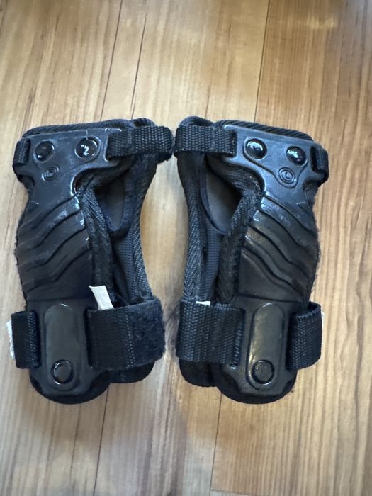 Ochraniacze na nadgarstki