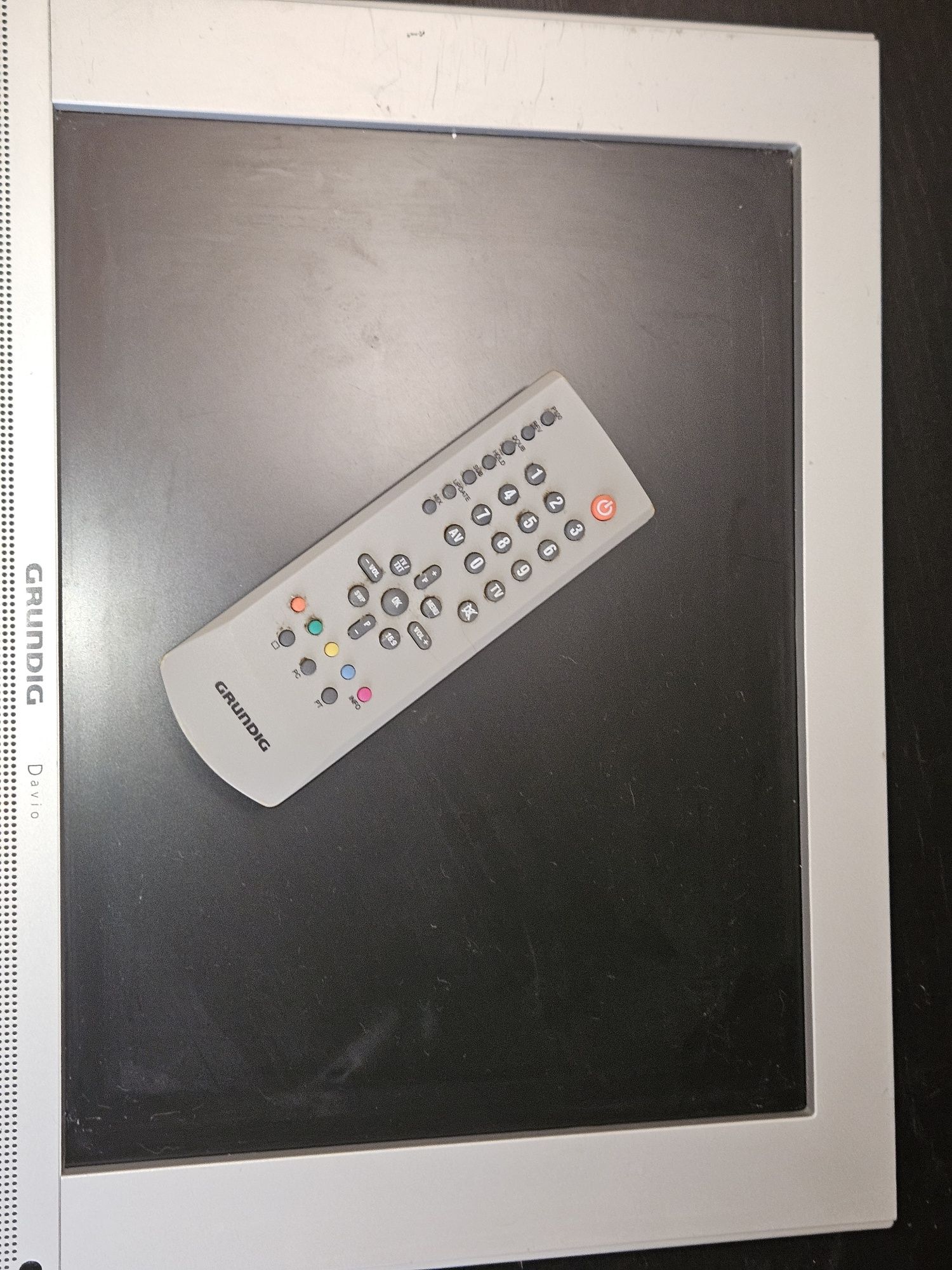 Ecran de TV Grundig