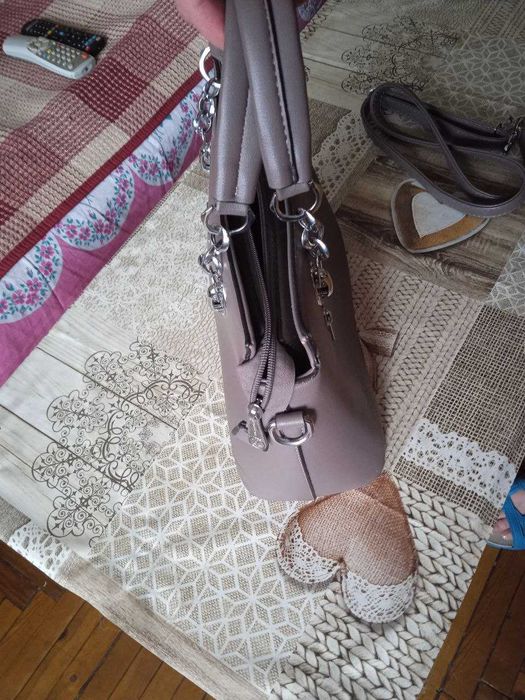 Сумка женская. Немножко б/у.