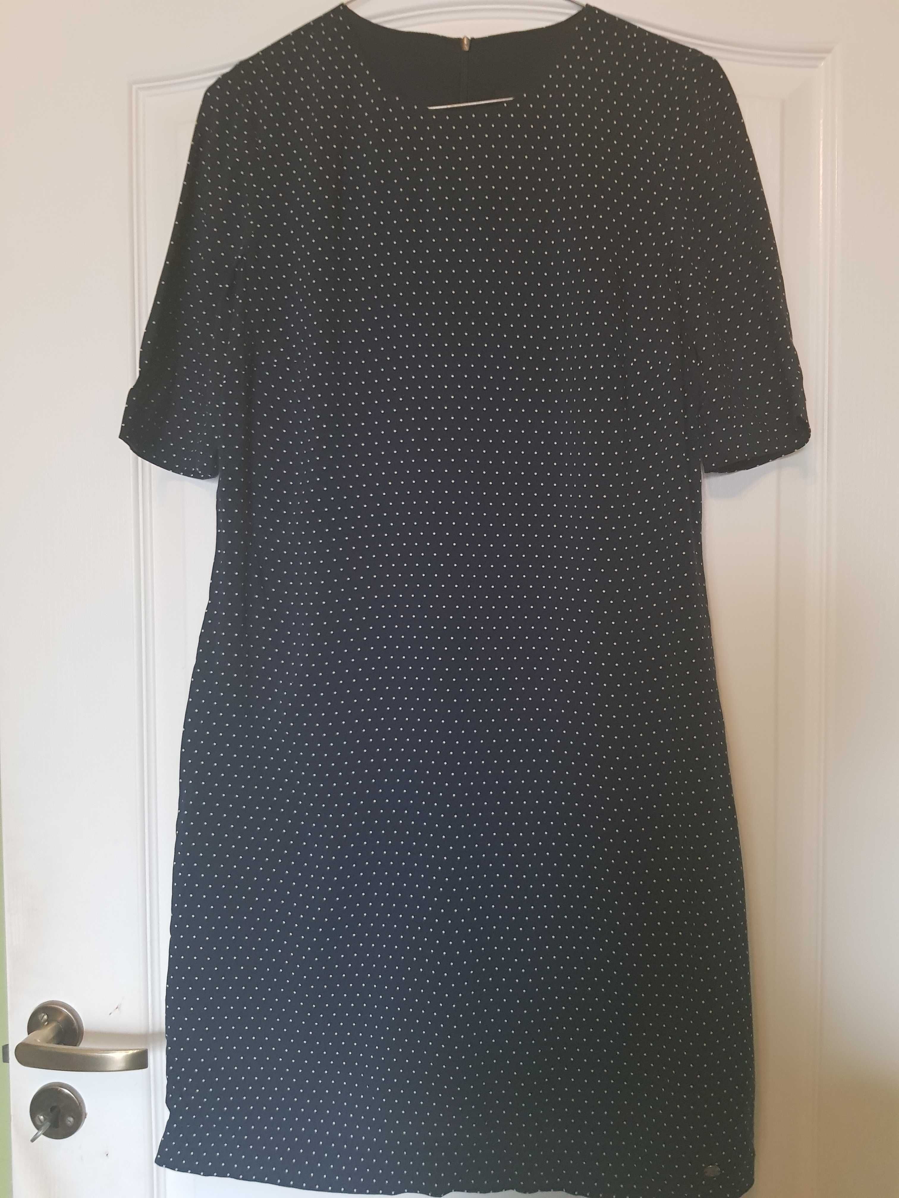 Nowa granatowa sukienka Simple XS  w kropki, fason prosty.