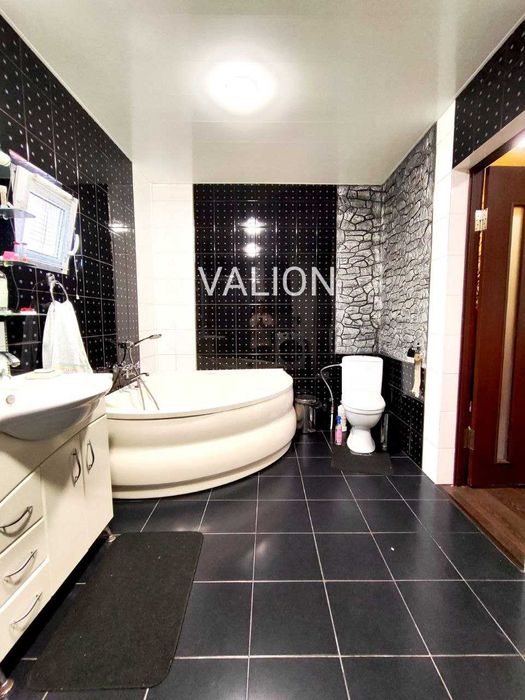 Здається БУДИНОК 85 кв.м на 6 сотках- ГАРАЖ -ГАЗ опалення