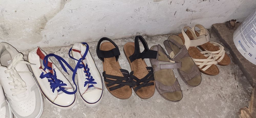 Buty różne od 28 do 40