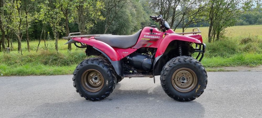 Kawasaki Kvf 360 quad nowe opony.