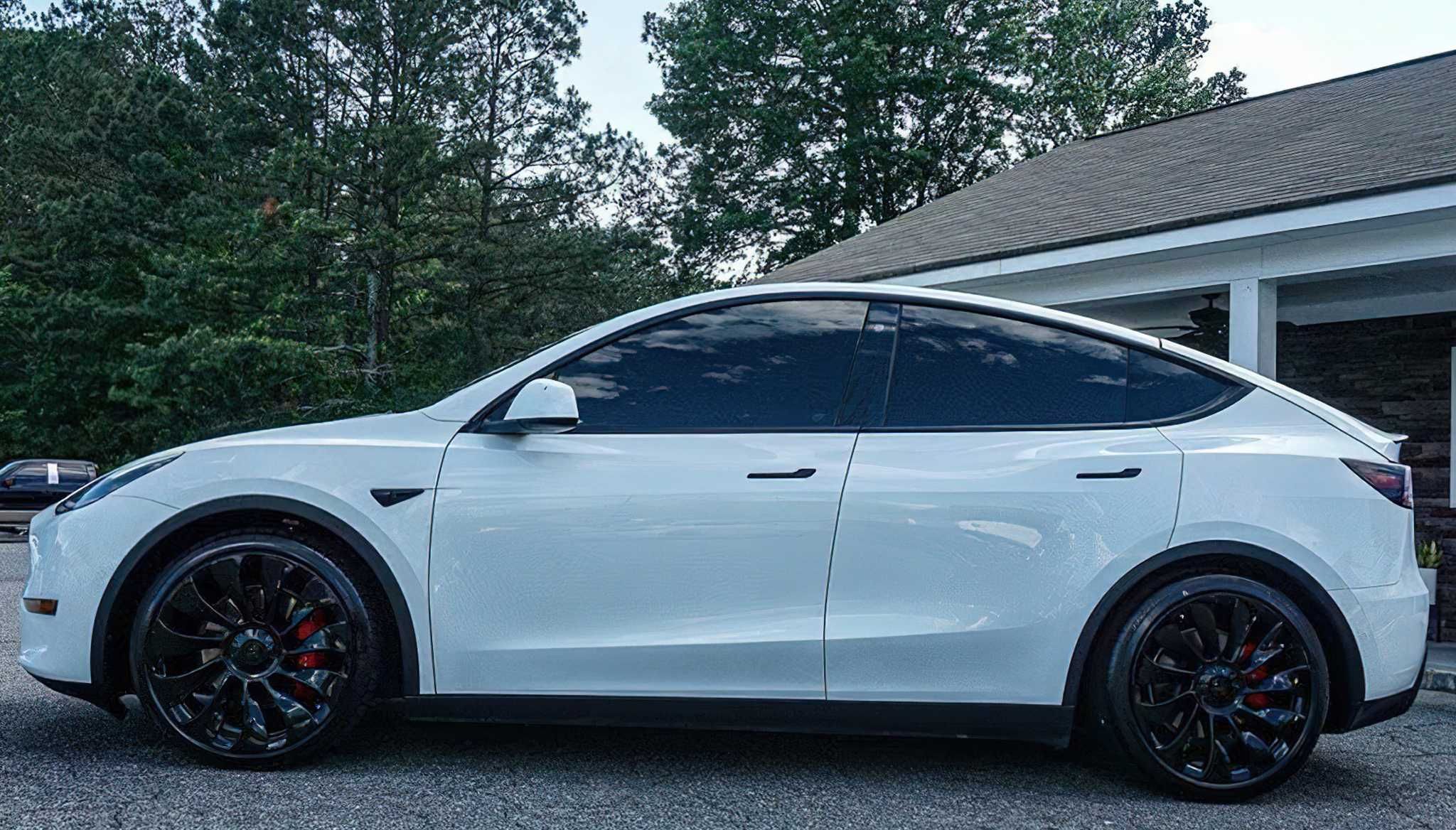 Tesla Model Y Performance 2020