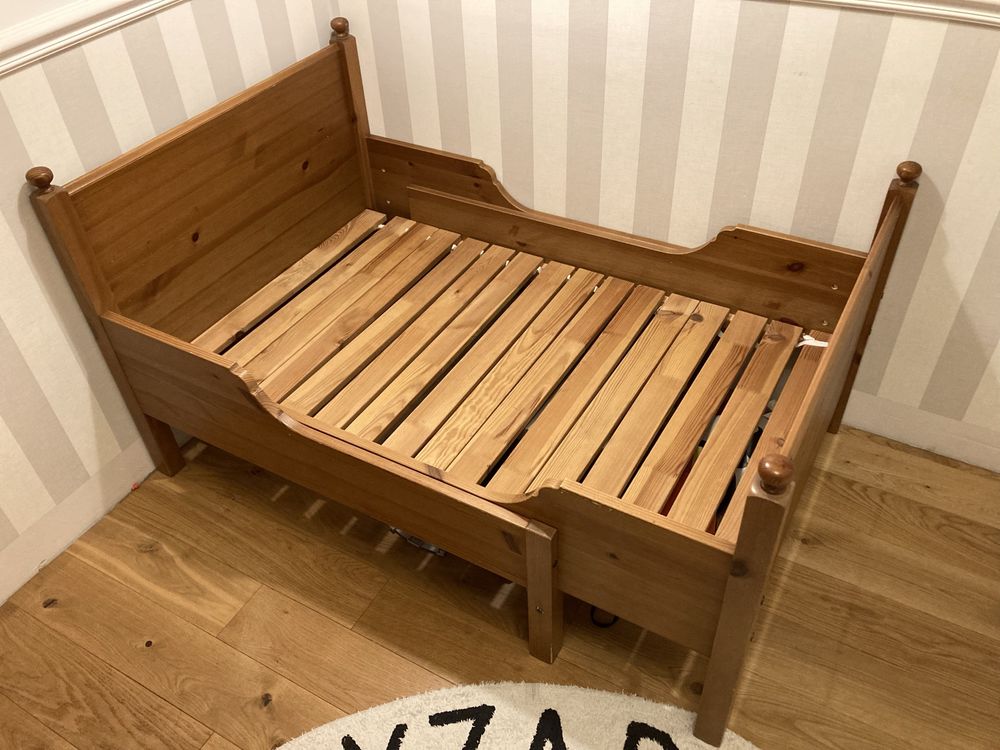 IKEA drewniane łóżeczko z materacem 90x140x170x200 cm Leksvik