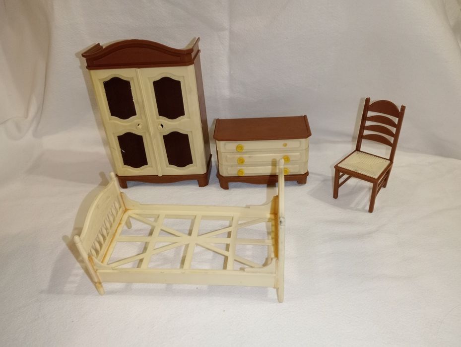 Mobília de quarto de criança -Antiga e de coleção