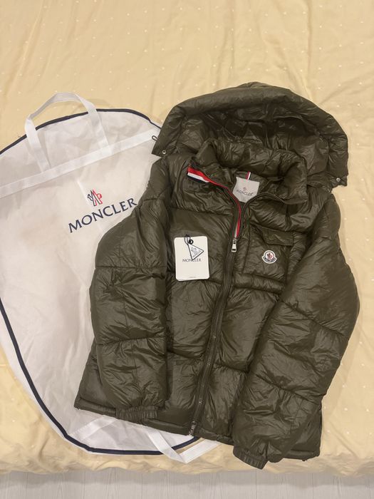 Moncler Verde novo