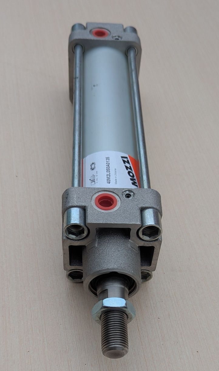 CAMOZZI 40M2L050A0135 Пневмоціліндр