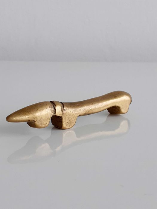 Rzeźba figurka vintage jamnik otwieracz do butelek Walter Bosse