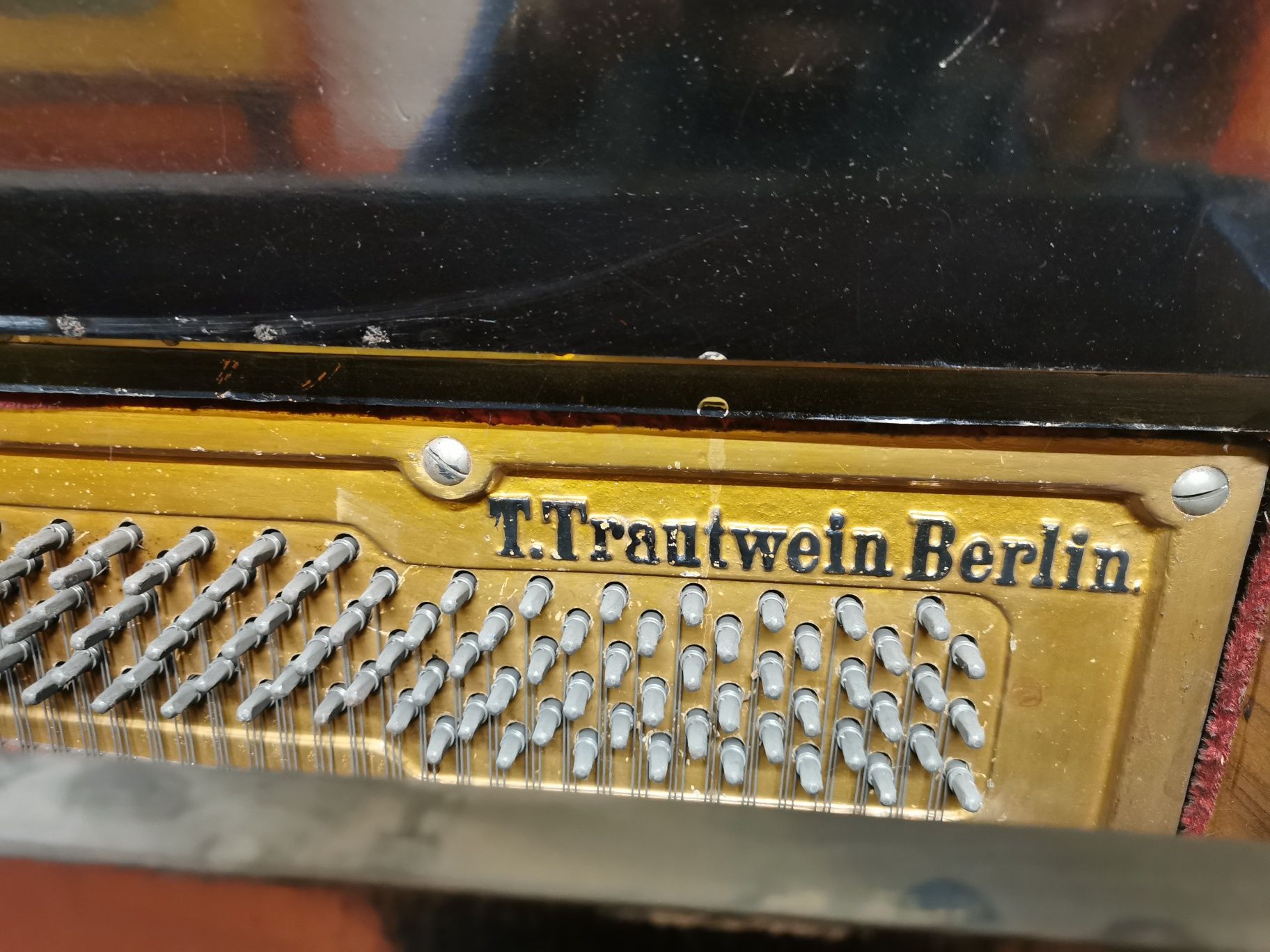 Pianino T.Trautwein Berlin