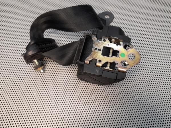 Cinto trás esquerdo NISSAN Micra III (K12)