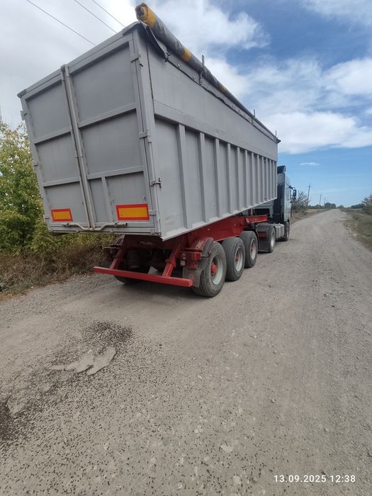 Продам самосвал.