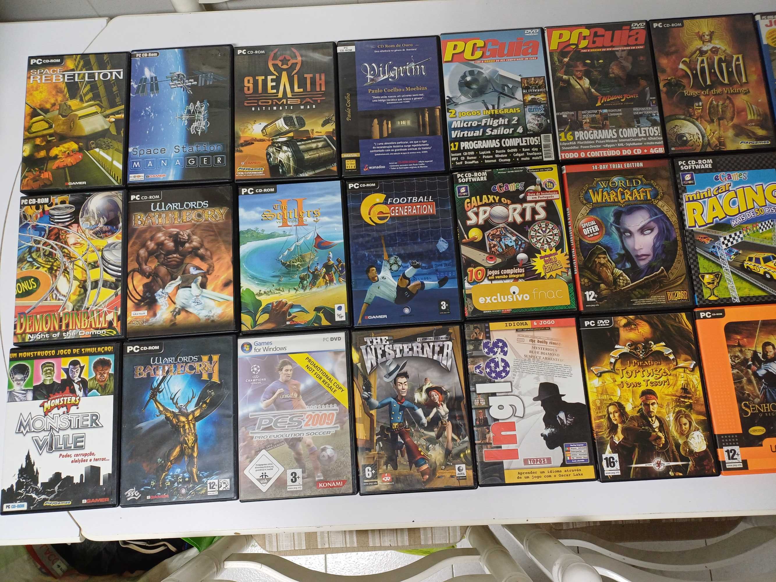 Jogos para PC e PlayStation 33 unidades