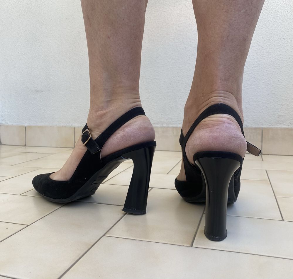 Sapatos preto camurça senhora