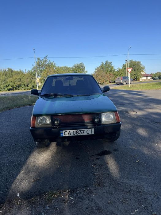 Заз 11027 хачбек